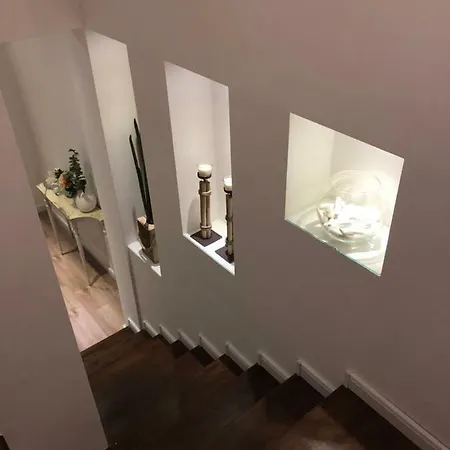 Edera E Camelie Oda ve Kahvaltı Pompei