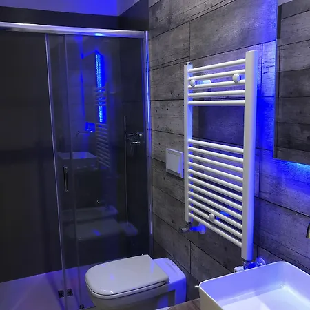 לינה וארוחת בוקר Edera E Camelie פומפיי