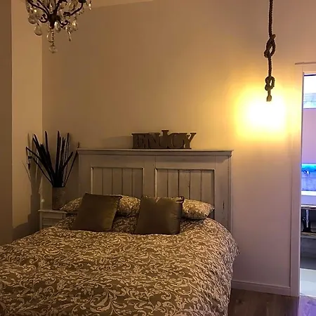 فندق مبيت وإفطار Edera E Camelie