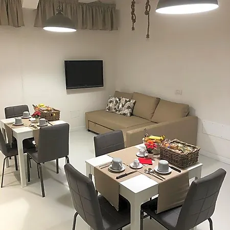 Bed & Breakfast Edera E Camelie 3*