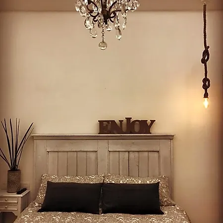 فندق مبيت وإفطار Edera E Camelie