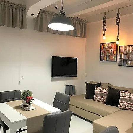 فندق مبيت وإفطار Edera E Camelie بومبيي