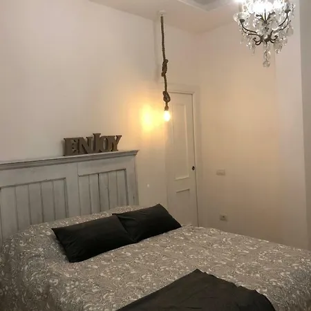 Edera E Camelie Nocleg ze śniadaniem