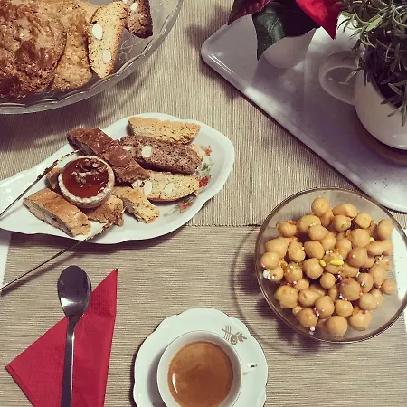 Edera E Camelie לינה וארוחת בוקר 3*