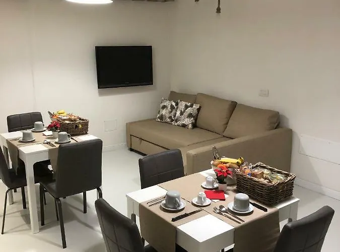 Edera E Camelie Bed & Breakfast Pompeï